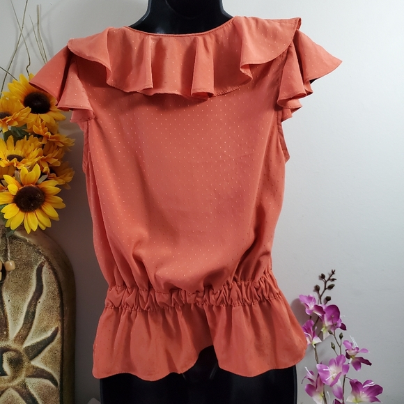 ELLE Flutter-Sleeve Blouse - Picture 2 of 5